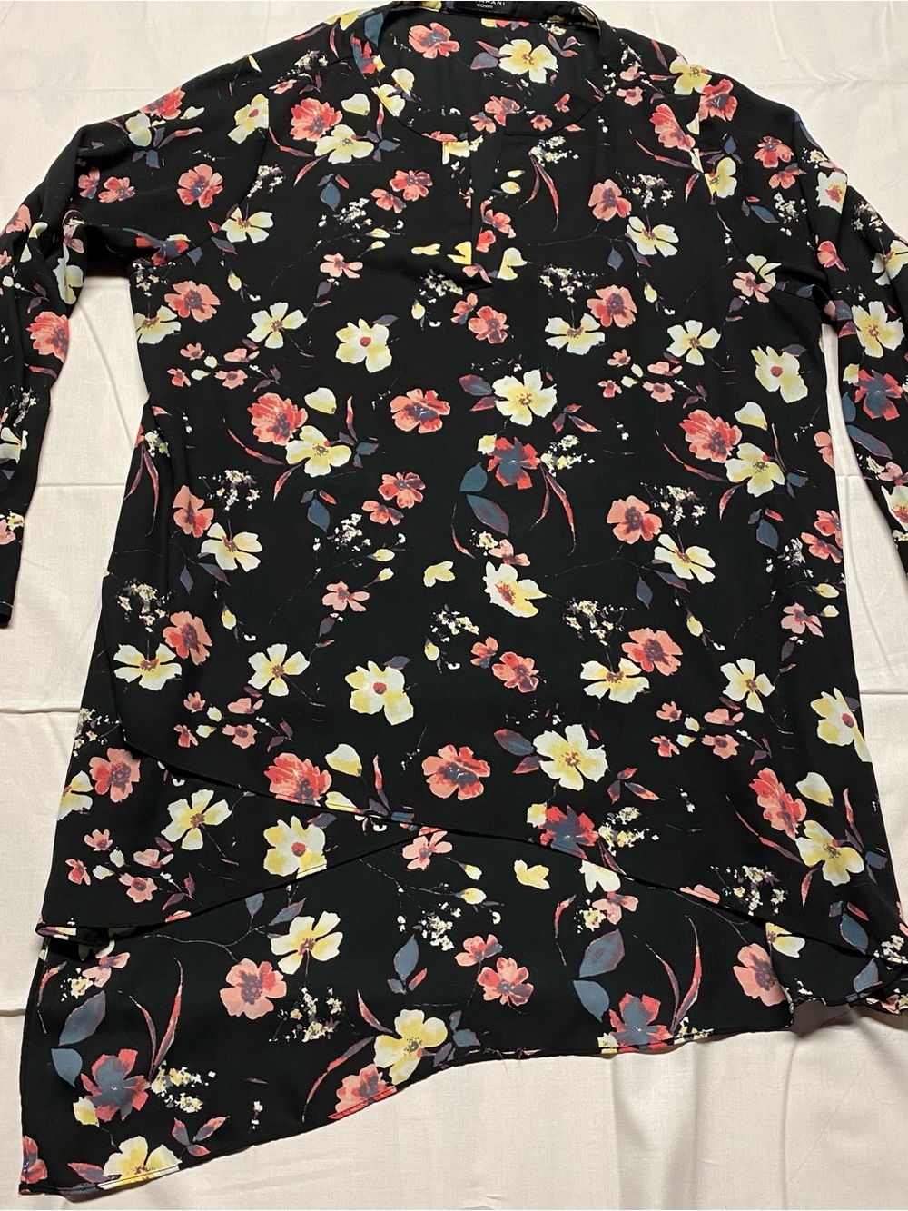 T Tahari Black Floral Layered Long-Sleeve Tunic